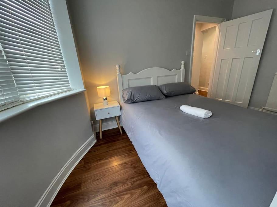 Entire Ground Floor Apartment In Watford Watford  Zewnętrze zdjęcie